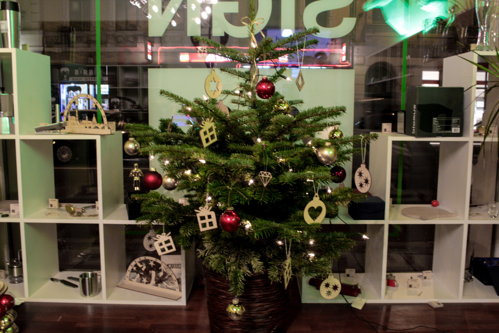 Weihnachtsbaumschmuck selbst gestalten, Holz