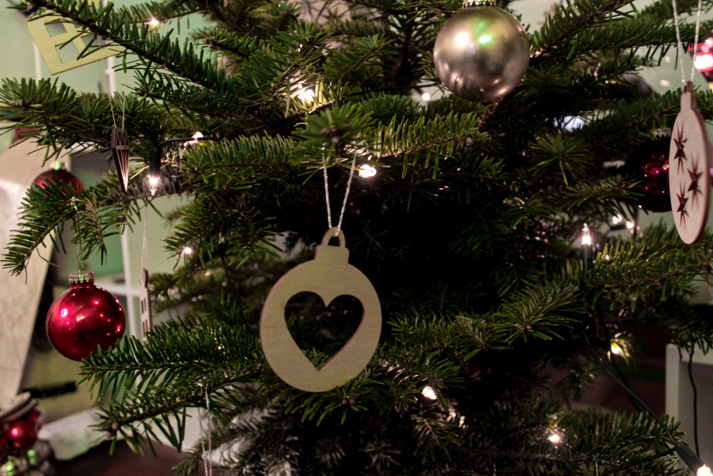 Weihnachtsbaum Schmuck selbst gestalten