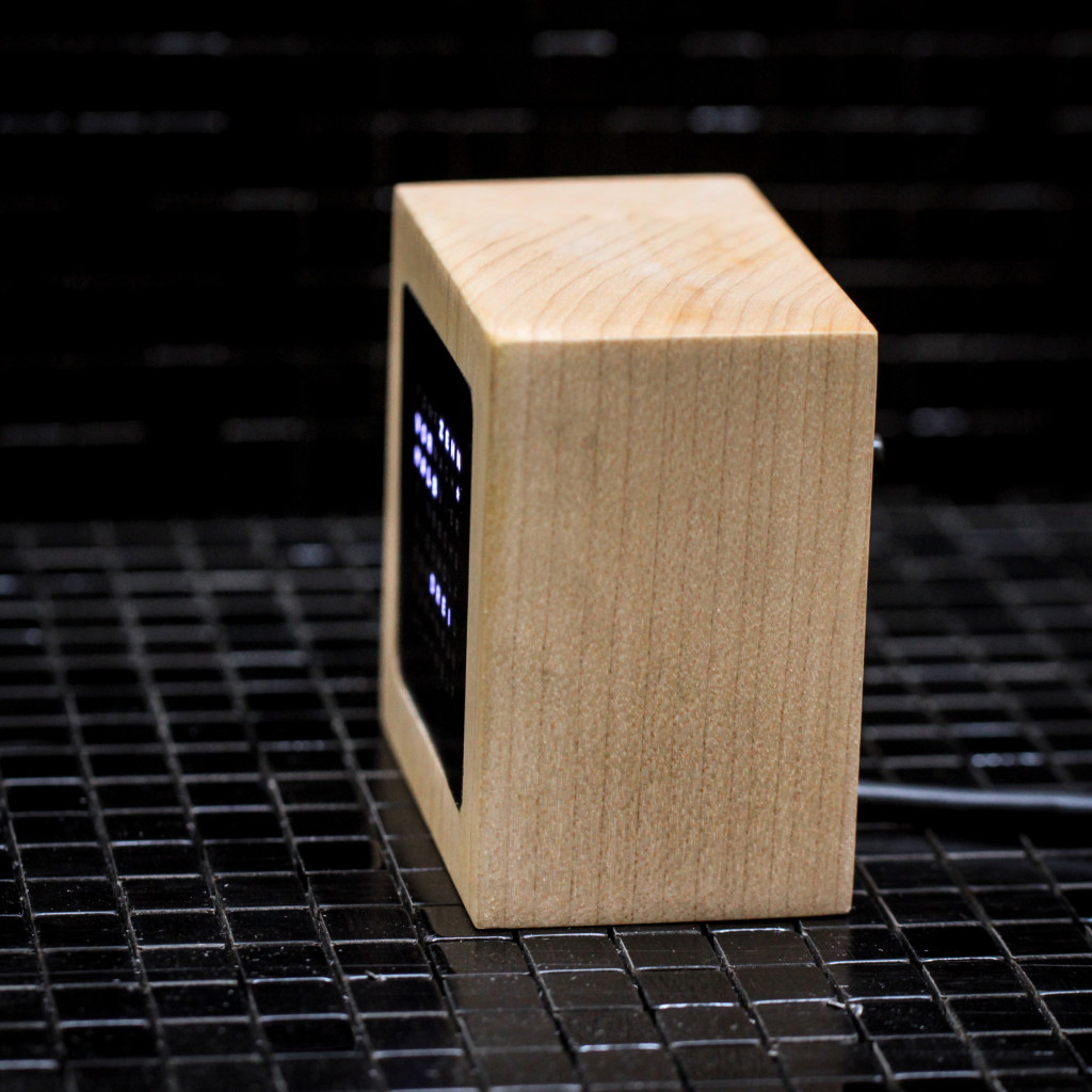 wordclock_gravur_acryl_signuu-1