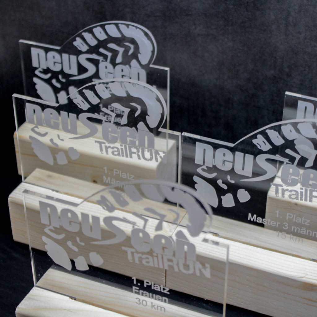 gravierte pokale_signuu_trophäen (1)