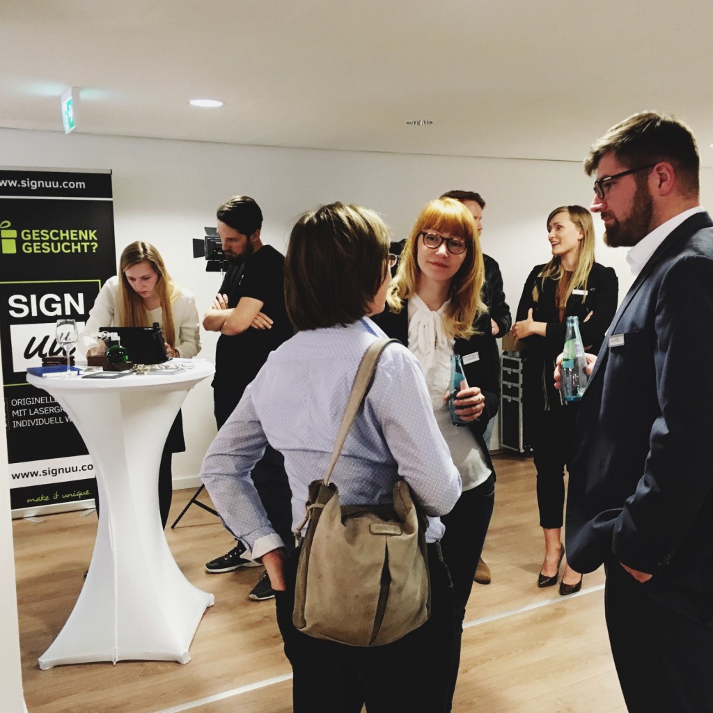 signuu_onevent_axxplore_lasergravur_live_leipzig2-1